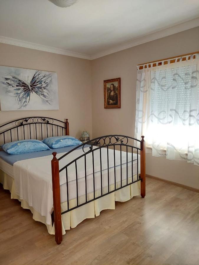 Australia Villa Makarská Exteriér fotografie